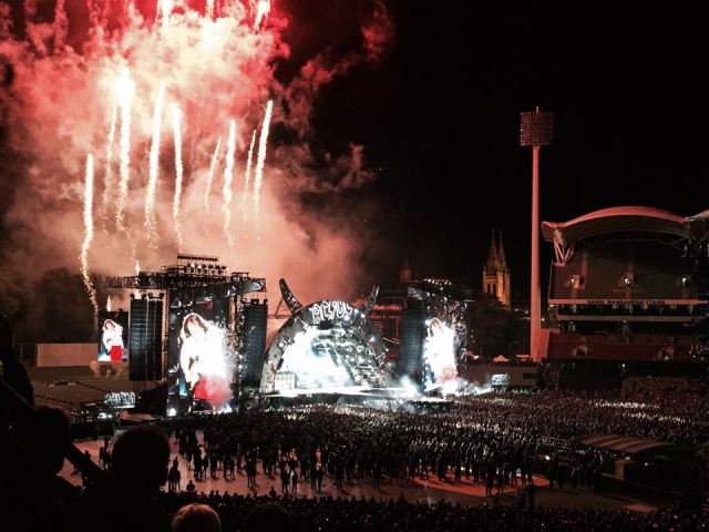 12278105_10154479543366808_1658908846_n